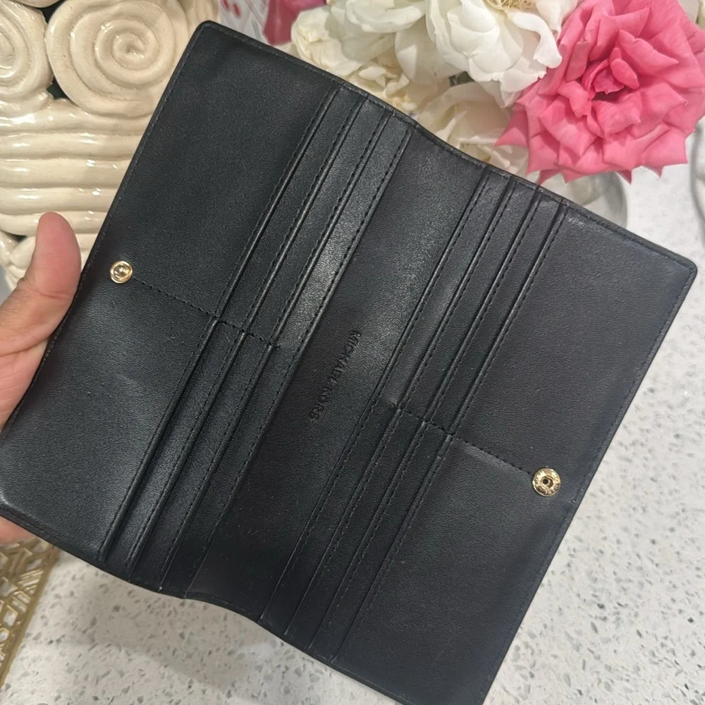 🖤Reed Large Two-Tone Pebbled Leather Wallet - Picture 7 of 12